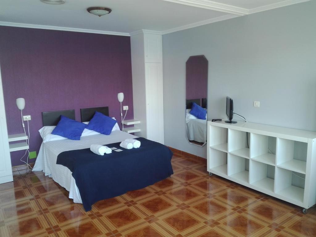 Hotel Corcubion Playa De Quenxe חדר תמונה